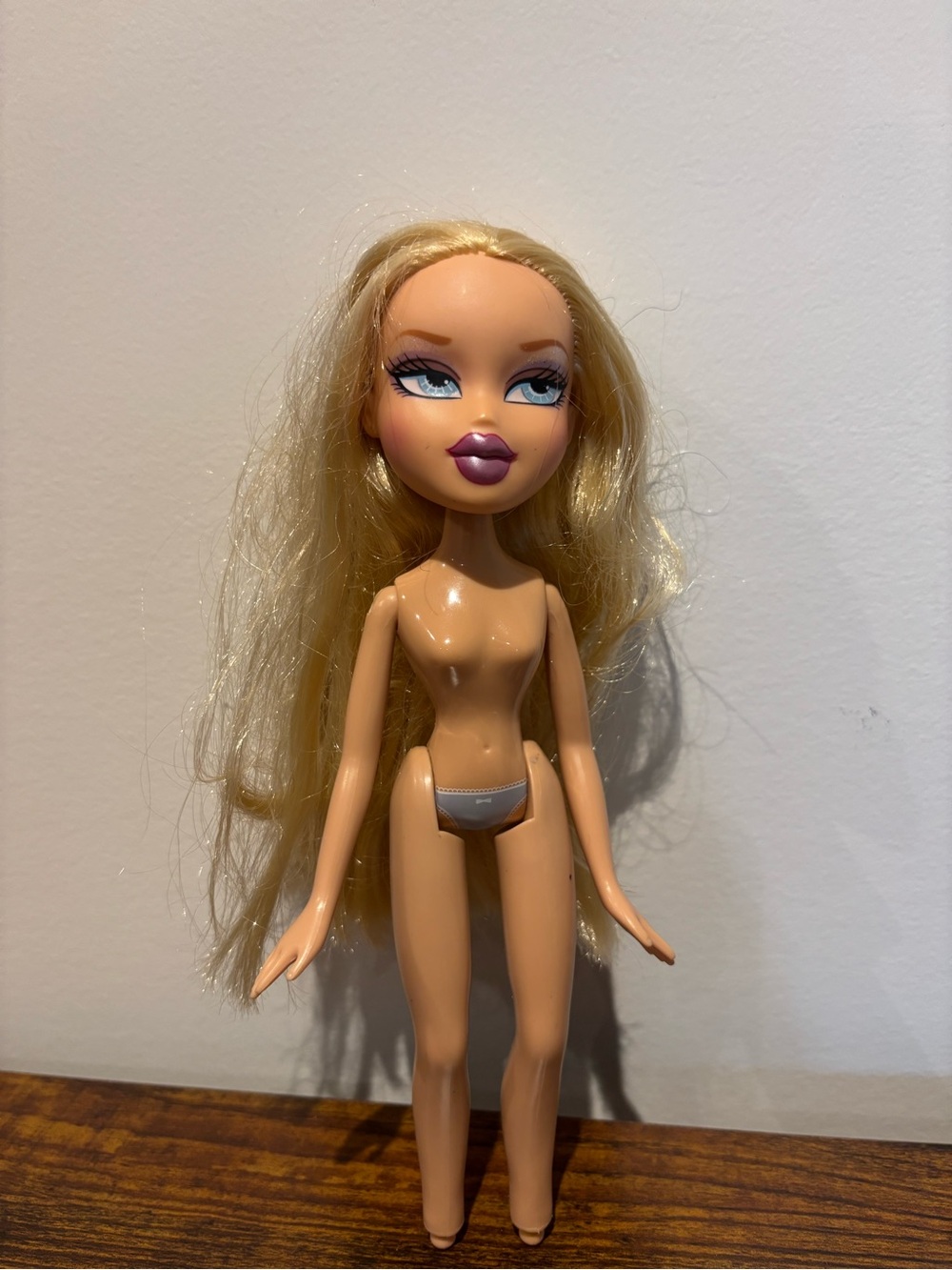 Bratz CLOE - Passion 4 Fashion Wave 1